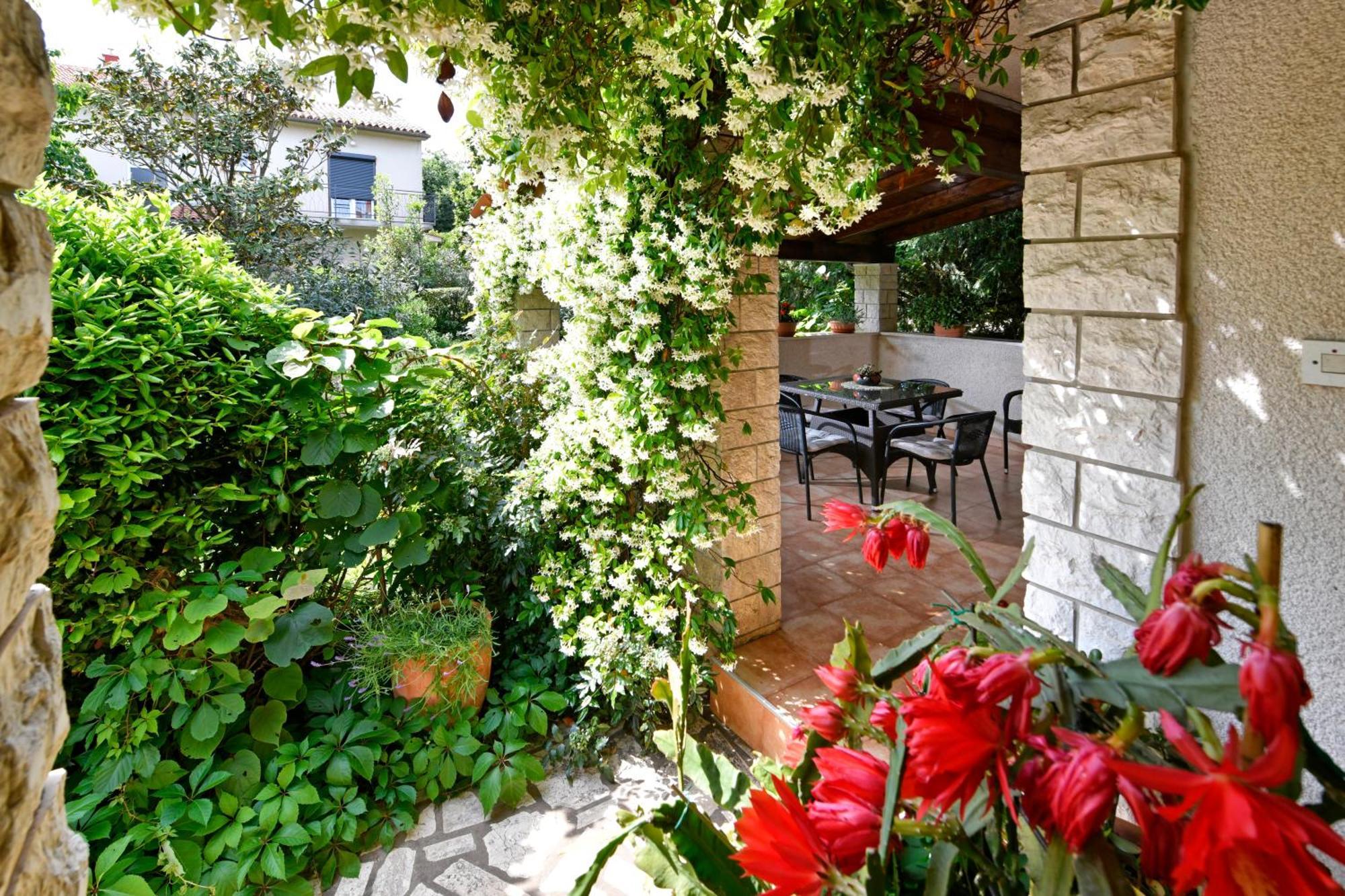 Apartment Slavica Vrvari Poreč Szoba fotó