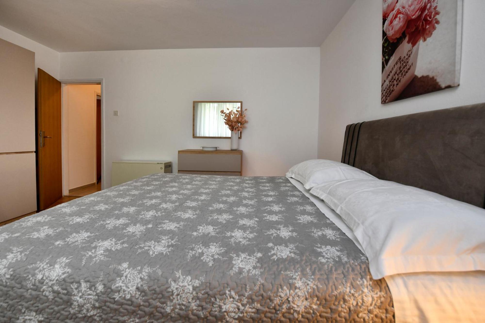 Apartment Slavica Vrvari Poreč Szoba fotó