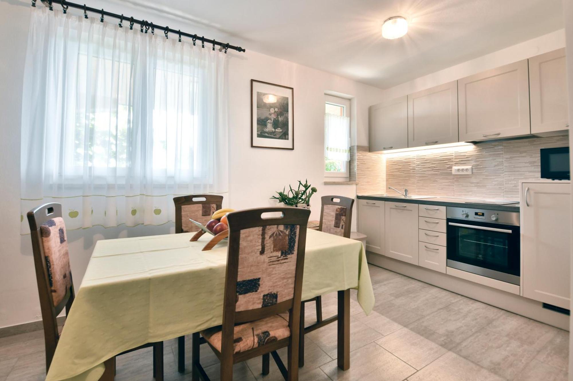 Apartment Slavica Vrvari Poreč Szoba fotó