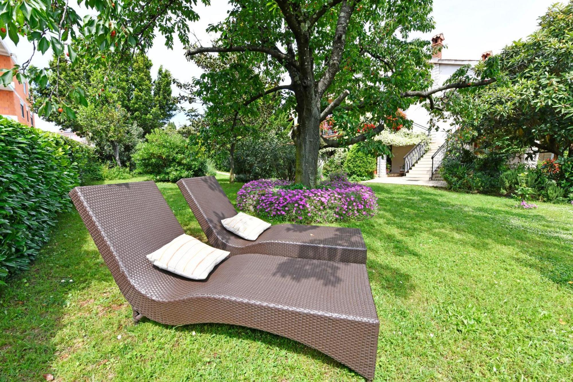 Apartment Slavica Vrvari Poreč Kültér fotó