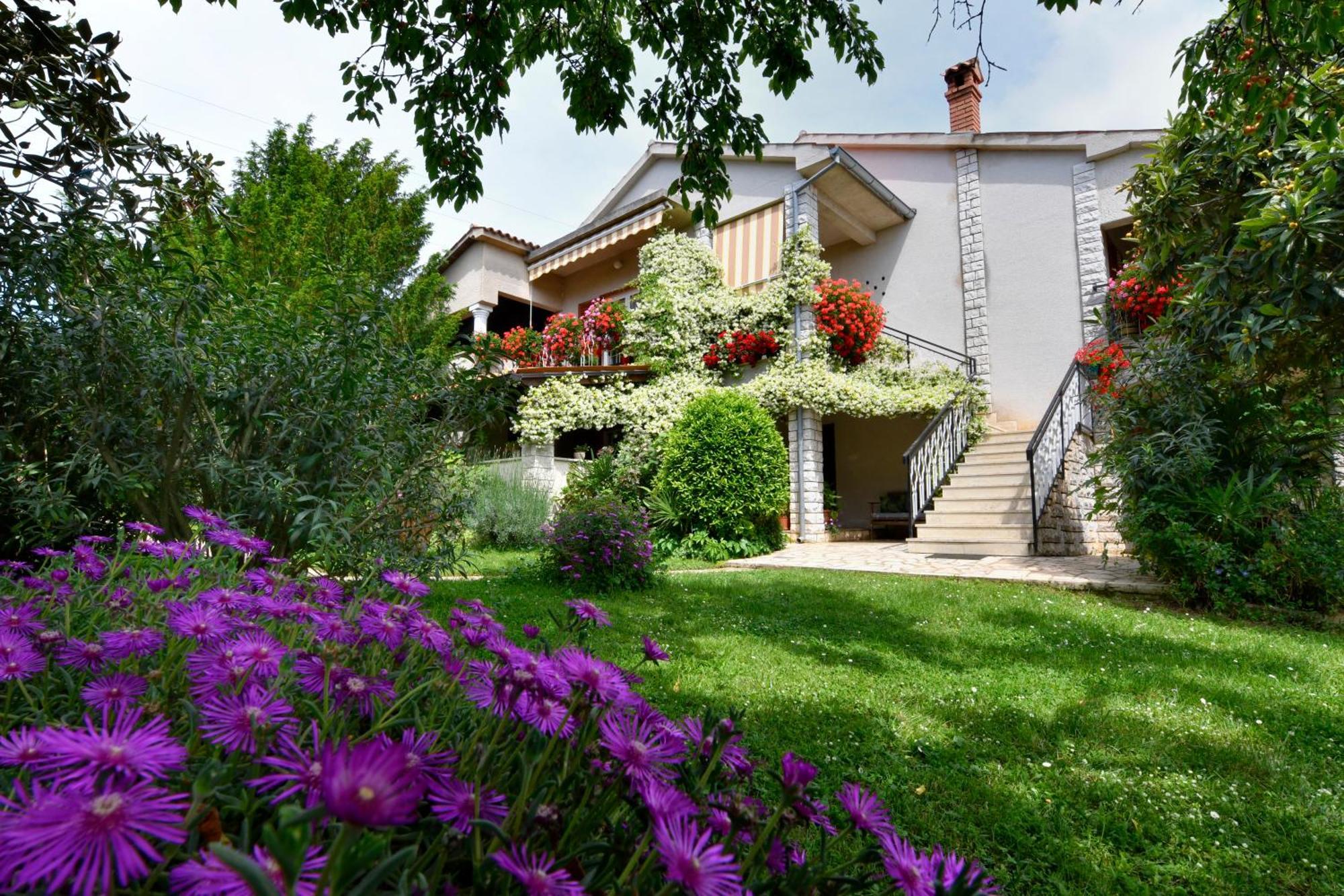 Apartment Slavica Vrvari Poreč Kültér fotó
